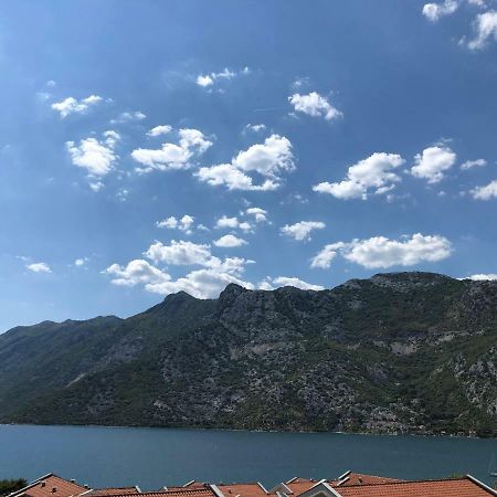 Apartman Nina2 Risan Bagian luar foto