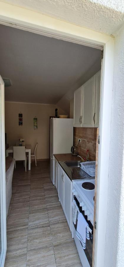 Apartman Nina2 Risan Bagian luar foto