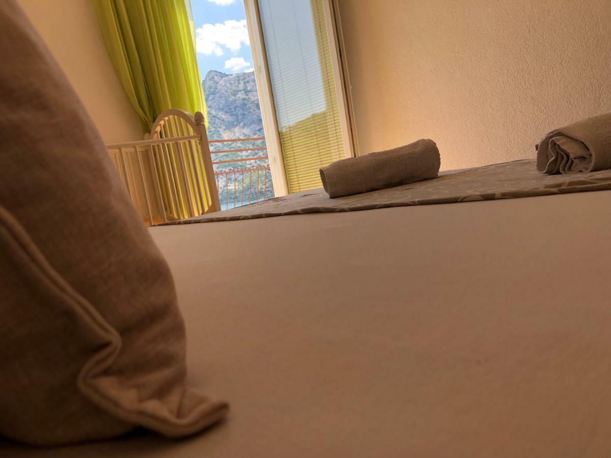 Apartman Nina2 Risan Bagian luar foto