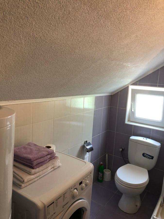 Apartman Nina2 Risan Bagian luar foto